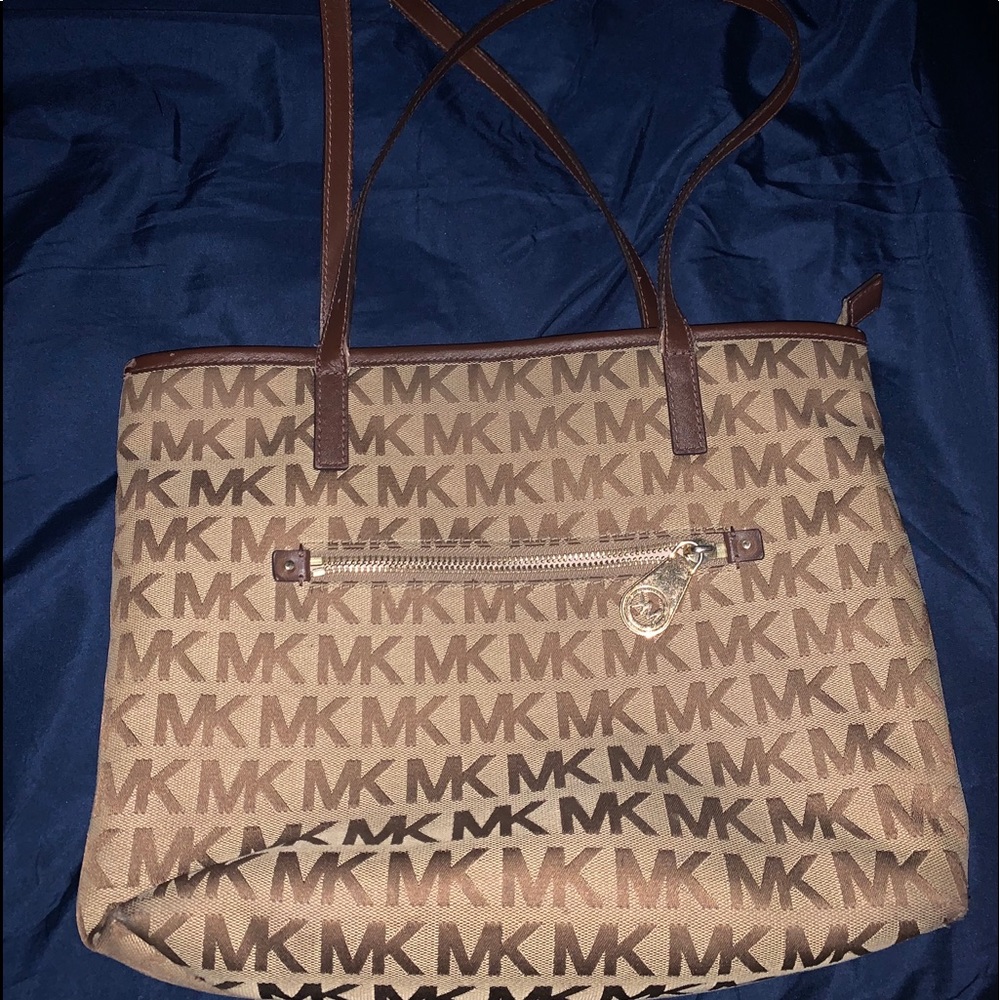 Michael Kors purse